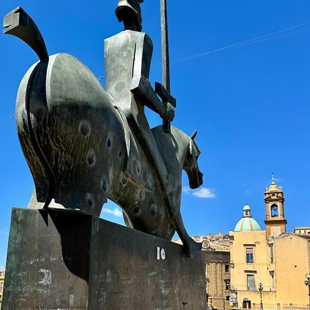 Casa Vacanze In Centro! Caltagirone Ngoại thất bức ảnh